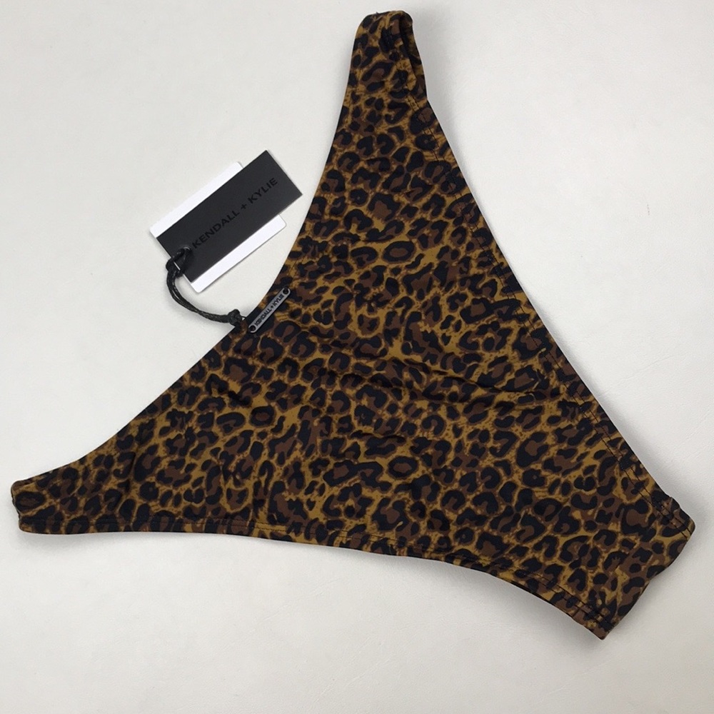 KENDALL & KYLIE Leopard High Waist Bandeau Bikini NWT - Picture 11 of 16